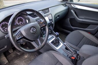 Škoda Octavia Combi 1.6 TDI 115k Ambition - 12