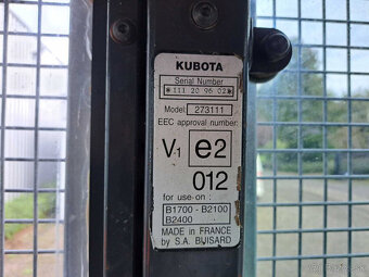 Traktor Kubota B2400 - 12