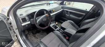 Predám Opel Signum 2.2 DTI 92kw 2004 - 12