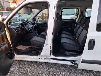 Fiat Doblo 1,6 88KW - 120k r,2021 rampa pre ZTP vozičkara - 12