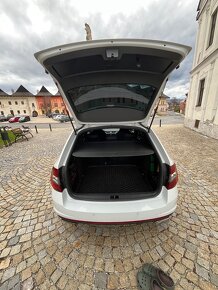 Škoda Octavia Combi RS 135kW 4x4 DSG - 12