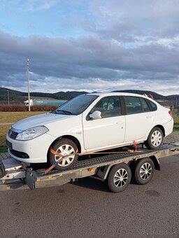 Predam sedačky kompletne na Renault Thália rok vyroby 2011 - 12