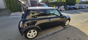 Mini Cooper 1.6 - 12