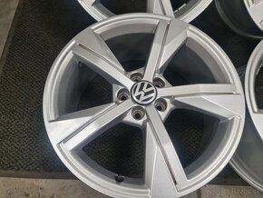 5X100 R17 AUDI,VW,ŠKODA,SEAT - 12