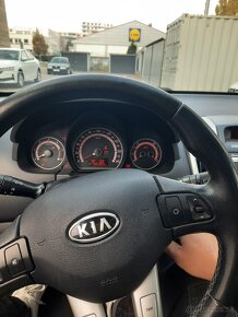 Kia Ceed - 12