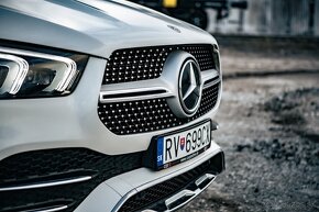 Mercedes-Benz GLE SUV 350 d 4MATIC A/T - 12