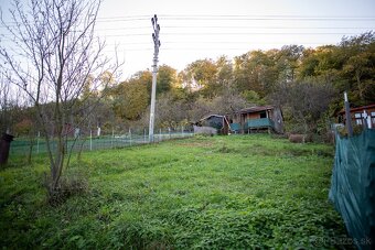 Útulná záhradka s chatkou v lokalite Egrese – Prešov - 12