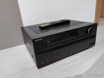 Onkyo TX-NR709 Black - 12