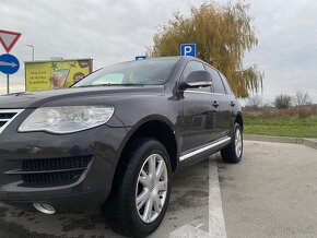 Predám Volkswagen Touareg 2.5 . - 12