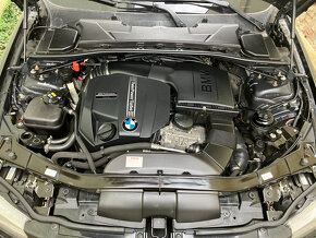 BMW e91 335xi 2011 - 12