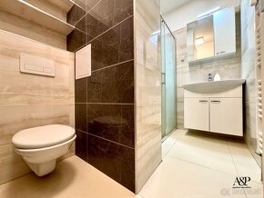 2 IZB. BYT S DVOMI BALKÓNMI, 42M2, ŠKULTÉTYHO UL., BRATISLAV - 12