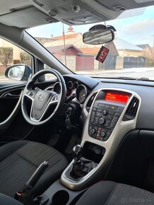 Opel Astra 1.3CDTI - 12