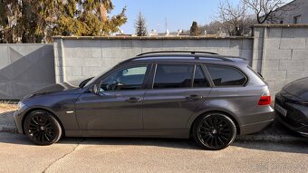 BMW 320dT E91 - 12