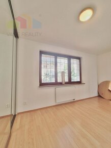 Na prenájom krásny veľký 3-izbový byt, 105 m², Červeňová ul. - 12