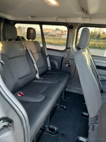 Renault Trafic Passenger 1.6dCi Long - 12