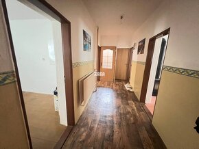 SEŇA:  6 izbový rodinný dom zast. plocha 129 m2, veľký pozem - 12