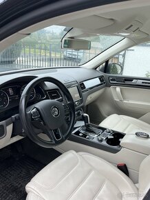 Volkswagen Touareg SUV 3.0 tdi 4x4 Vzduchovy Podvozok - 12