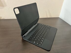 Ipad Pro 11 256GB M1 2021 + Apple Magic keyboard 4. gen. - 12