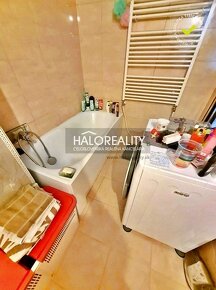 HALO reality - Predaj, trojizbový byt Dolný Pial, 3 izby + K - 12