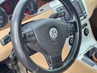 VW Passat 2.0fsi - 12