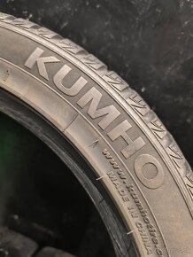 205/45 R16 Kumho zimne pneumatiky - 12