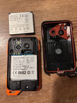 Sony ericsson Vivaz U5i a ST17i  (ročník 2010-11) - 12