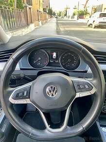 Volkswagen Passat B8 Variant 2.0 TDI / DSG - 12