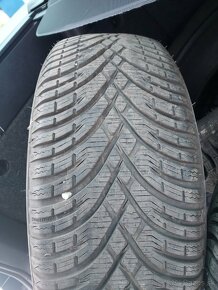 Zimné elektróny 5x112 r 16 + letné gumy 205/55 r16 - 12