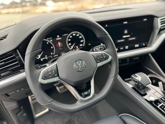 Volkswagen Touareg-3.0 TDI R-Line - 12