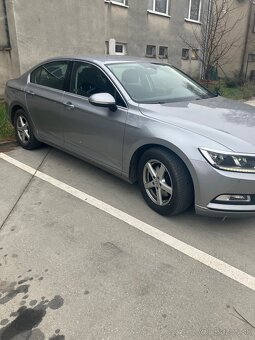 Volkswagen passat 2.0 tdi manual - 12