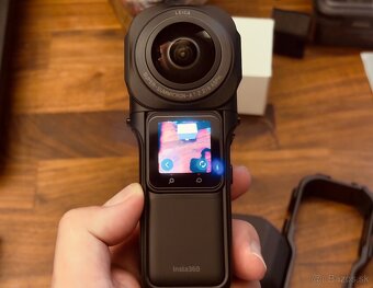 Insta360 ONE RS 1-Inch 360 v perfektnom stave - 12