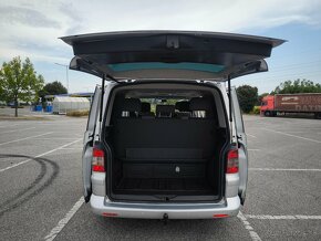 Volkswagen Multivan 2.5 TDI Comfortline - 12