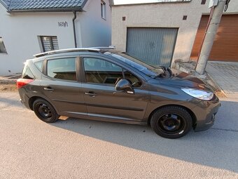 Peugeot 207 SW - 12