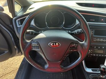 KIA Ceed 1.4 CRDi - 12