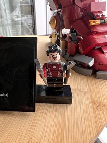 Lego Hulkbuster  Marvel 76210 - 12