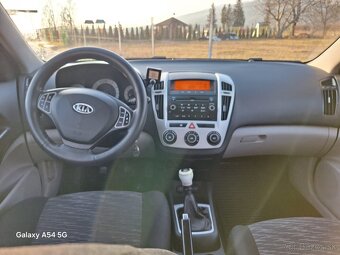 Kia ceed 1.6CRDI 66kw 2008 - 12