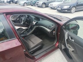 Honda Accord 2.2 i-DTEC Elegance - 12