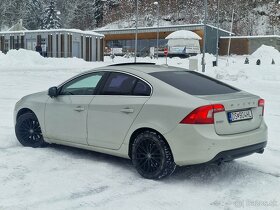 Volvo s60 d5 2.4 awd - 12