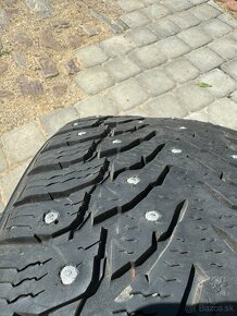 Nokian Tyres Hakkapelutta 225/50 r17 gumy s hroty - 12