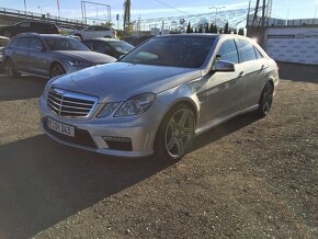 Mercedes-Benz E trieda Sedan 63 AMG  22000€ s prihlasenim - 12