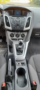 FORD  FOCUS  Kombi -1,6 TDCI Duratorq Turnier Trend - 12