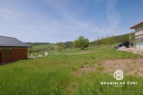 4 izb. bungalov, 2x kúpeľňa, 106 m2, 697 m2 pozemok, Podhora - 12