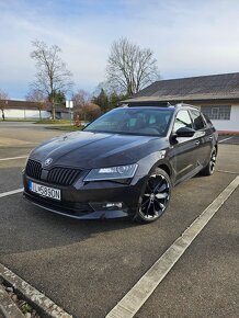 Škoda Superb Sportline - 12