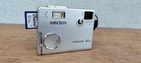 Minolta DIMAGE X20 - 12