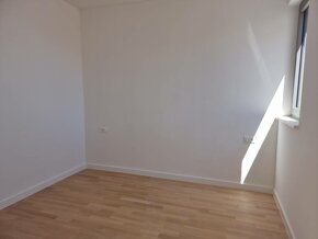 CHORVÁTSKO - Apartmán s krásnym výhľadom na more - ROGOZNICA - 12