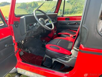 Jeep Wrangler 2.5 Benzín 90kw, 5MT TOP STAV - 12