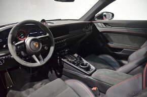 PORSCHE 911 CARRERA 4 GTS PDK 2023 DPH 1majiteľ - 12