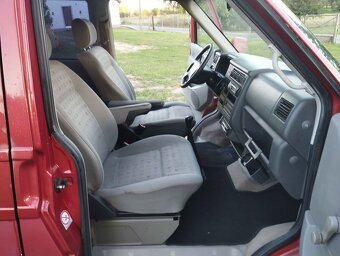 Volkswagen t4 2.5 tdi 75 kw Caravelle - 12