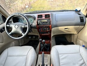 Nissan Terrano 2 2.7tdi - 12