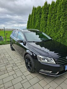 Osobné auto Volkswagen Passat A6 - 12